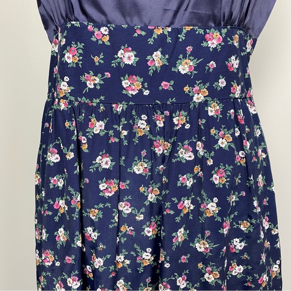 Vintage Petite Floral Dress - Picture 14 of 16